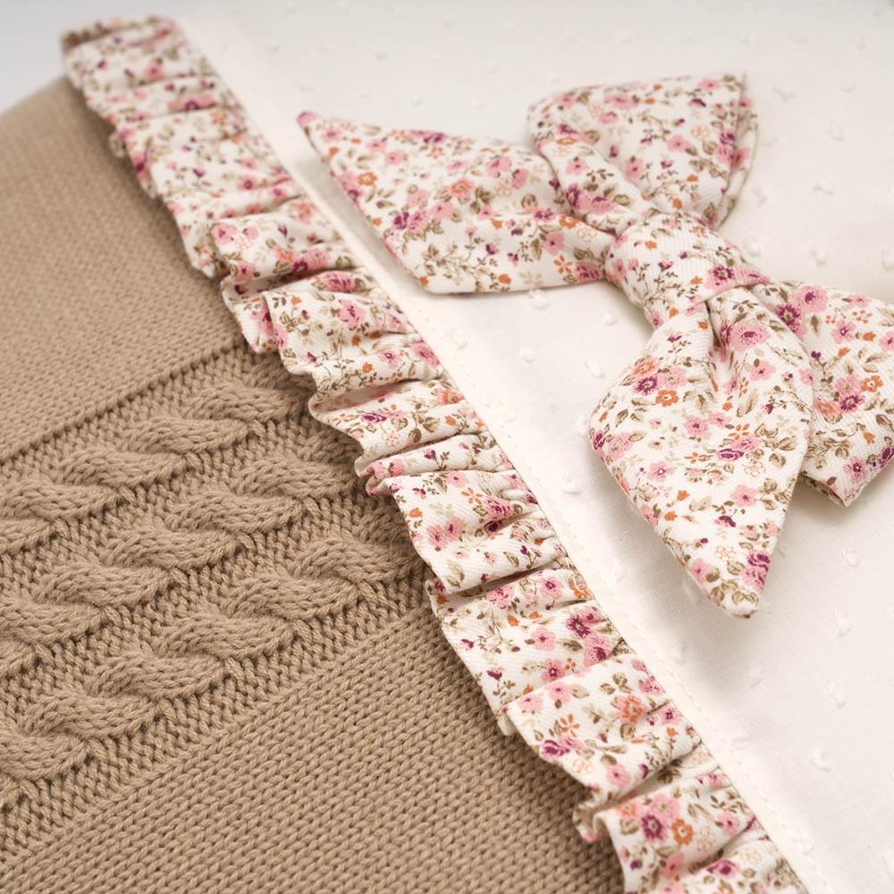 Saco Capazo Invierno Bebé Punto Camel y Flores Bebiti by Nanetes - Nanetes #